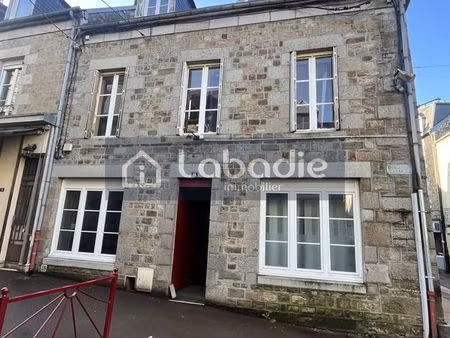 inconnu 7 pièces 147 m²