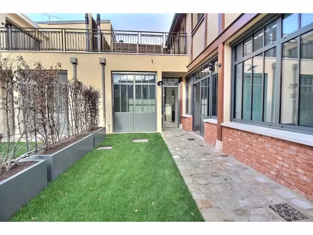 location maison 6 pièces 120 m² à versailles (78000)  3 250 €