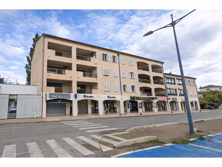 à louer - bureaux 138 m² - adresse premium à brignoles