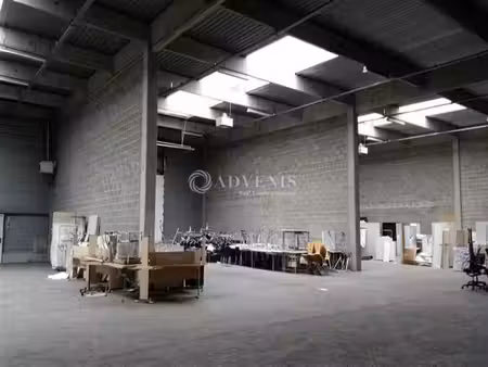 location entrepôt coignières 78310 443m² à 901m²