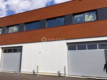 location local d’activités bois d arcy 78390 300m²