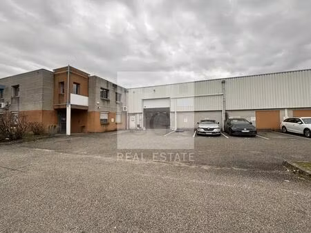 location local d’activités chassieu 69680 1603m²