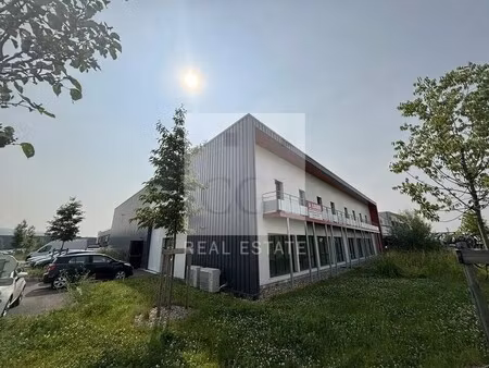 location local d’activités genay 69730 475m²