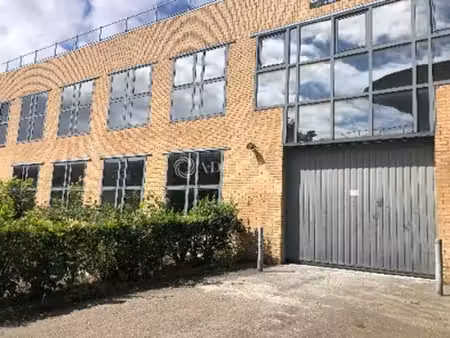 location bureaux 234m² à 1333m²