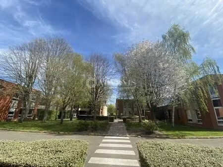 location local d’activités montigny le bretonneux 78180 657m² à 1639m²