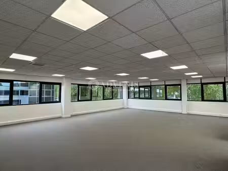 location bureaux 128m² à 270m²
