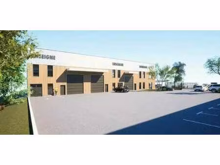 location local d'activités 302 m² à 2?060 m²