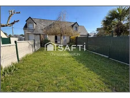 a 10mn à pied de la mer  maison avec jardin