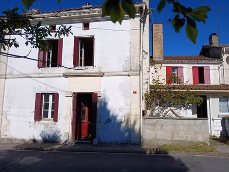 a saisir ! maison en pierre petit prix