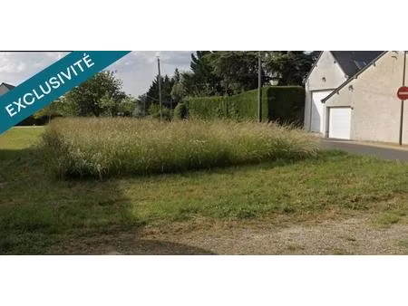 super terrain constructible et bien placé !