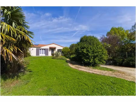 vente maison piscine à saint-georges-lès-baillargeaux (86130) : à vendre piscine / 132m² s