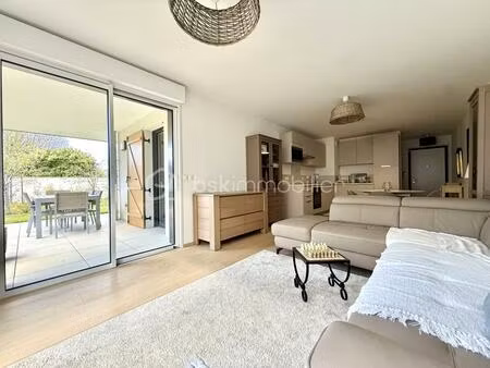 genas azieu– magnifique t3 comme neuf au calme dans une résidence récente