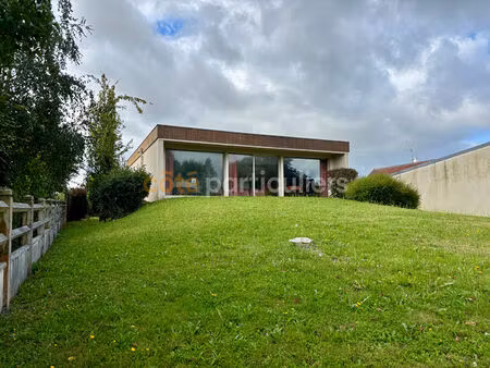 maison à esprit contemporain à rénover - agneaux