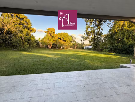 à vendre - opportunité rare à fort potentiel terrain + pr