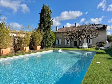 maison bourgeoise en pierre - galgon centre