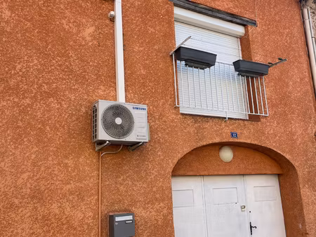 a vendre - villemolaque- maison t2 avec garage - vendue loué