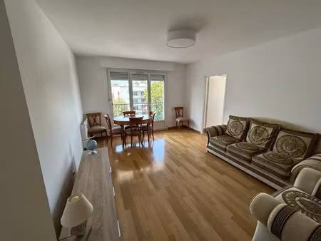 location appartement 3 pièces 69 m² à ferney-voltaire (01210)