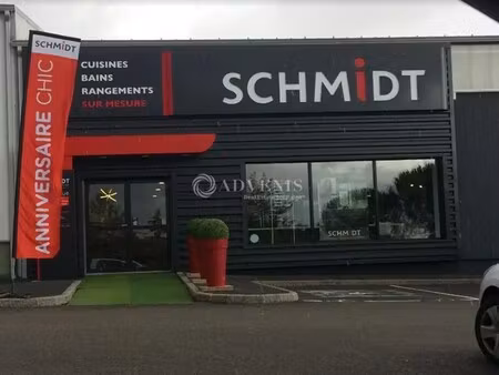 location commerce 500 m²