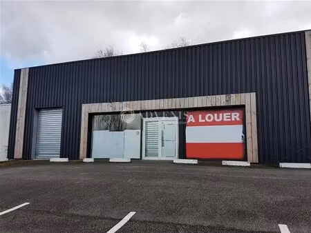 location commerce 550 m²