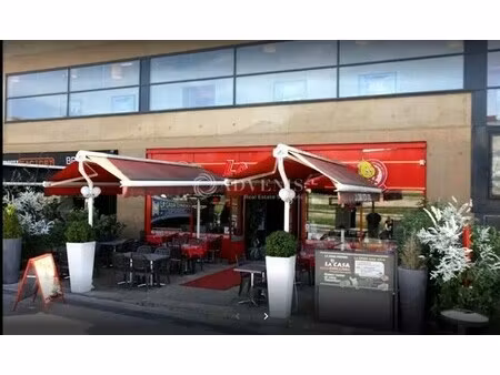 location commerce 391 m²