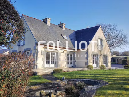 maison spacieuse à vendre à carolles