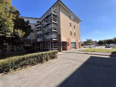 location bureaux 70 m²