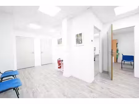 location bureaux bourgoin-jallieu 38300 120m²