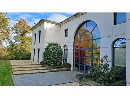 location bureaux 502 m²