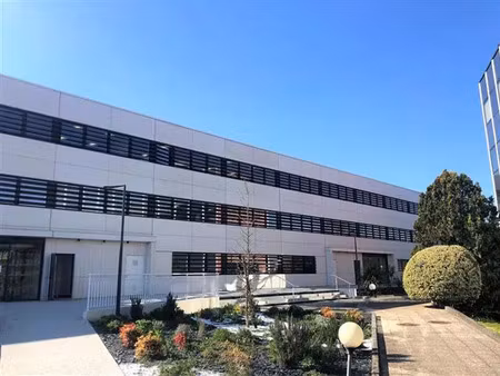 location bureau toulouse 1 729 m²