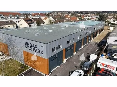 location local d'activités 130 m² à 260 m²