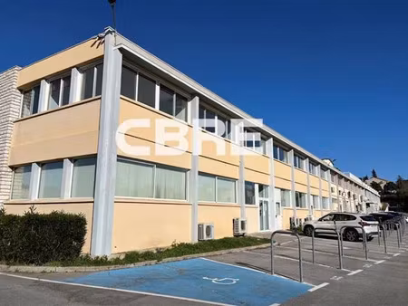 location bureau biot 128 m²