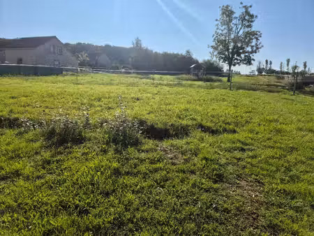 vente terrain 2300 m² lalizolle (03450)