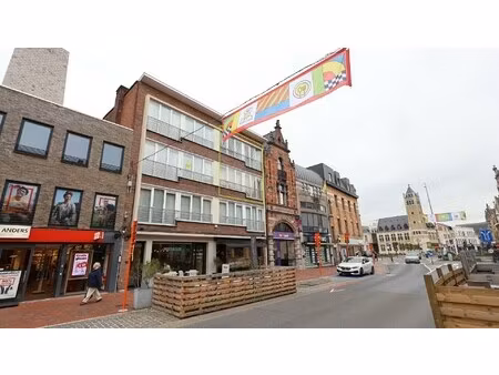 appartement te huur in roeselare met 3 slaapkamers