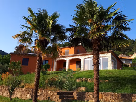 vente maison 7 pièces 200 m² vals-les-bains (07600)