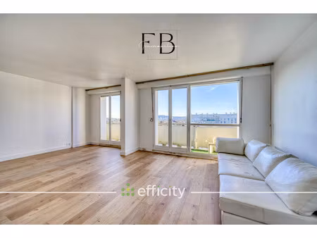 appartement 5 pièces - 93 m²