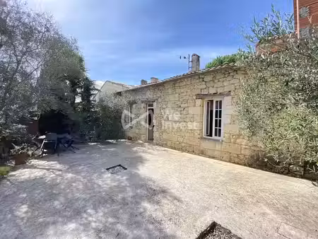 vente maison 5 pièces 140 m² à plassac (33390)  159 000 €
