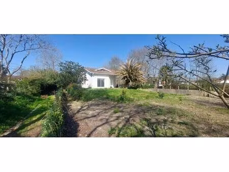achat maison 5 pièces 131m² pey 40300