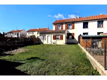 maison 5 pièces - 81 m²