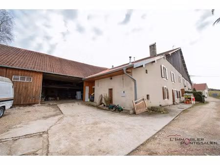 vente maison 3 pièces 85 m² à val-d'usiers (25520)  210 000 €