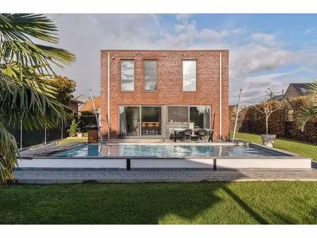 moderne en exclusieve villa met 4 slpk  zwembad en wellness