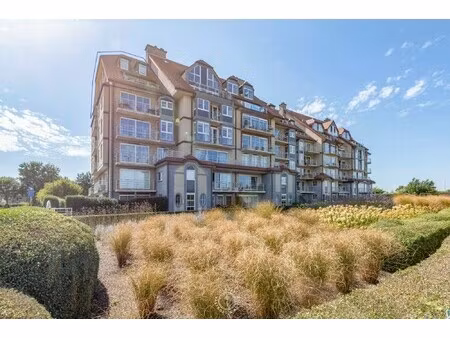 ruim duplex-appartement met twee terrassen en garagebox aan de jachthaven van blankenberge