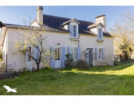 vente maison 4 pièces 108 m² artiguelouve (64230)