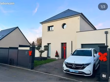maison moderne 100m2 avec piscine