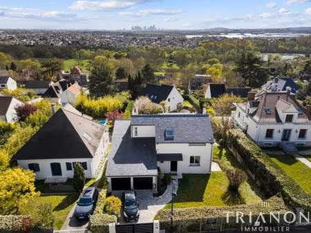 maison contemporaine au mesnil-le-roi  avec vues sur paris
