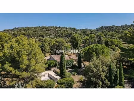 maison de luxe à vendre à tourtour : 550 000 € | 167m²