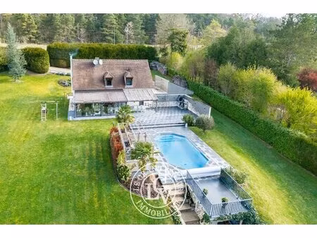 30 min sud fontainebleau - paley - maison de charme de 150 m² avec piscine sur 3500 m² de 