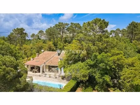 maison de luxe à vendre à bagnols-en-forêt : 599 000 € | 195m²