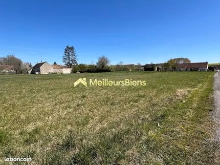 terrain 748 m² foissy sur vanne