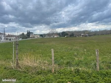terrain 600 m² saint christoly de blaye