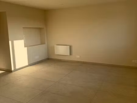 appartement t3 avec balcon